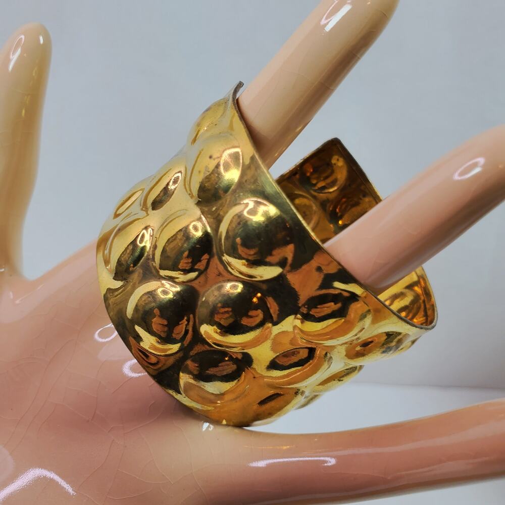 Vintage Bubble Cuff Bracelet 1.5 Inch Wide Gold Tone NOT MARKED - Picture 3 of 4